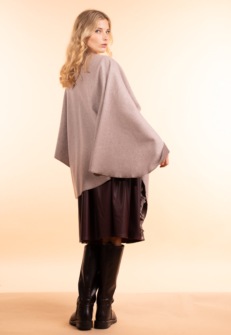 IVA 25 Poncho