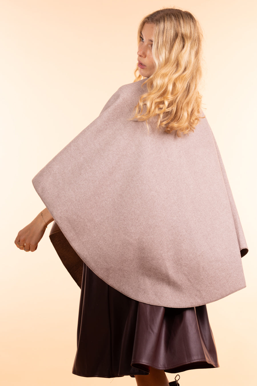 IVA 25 Poncho