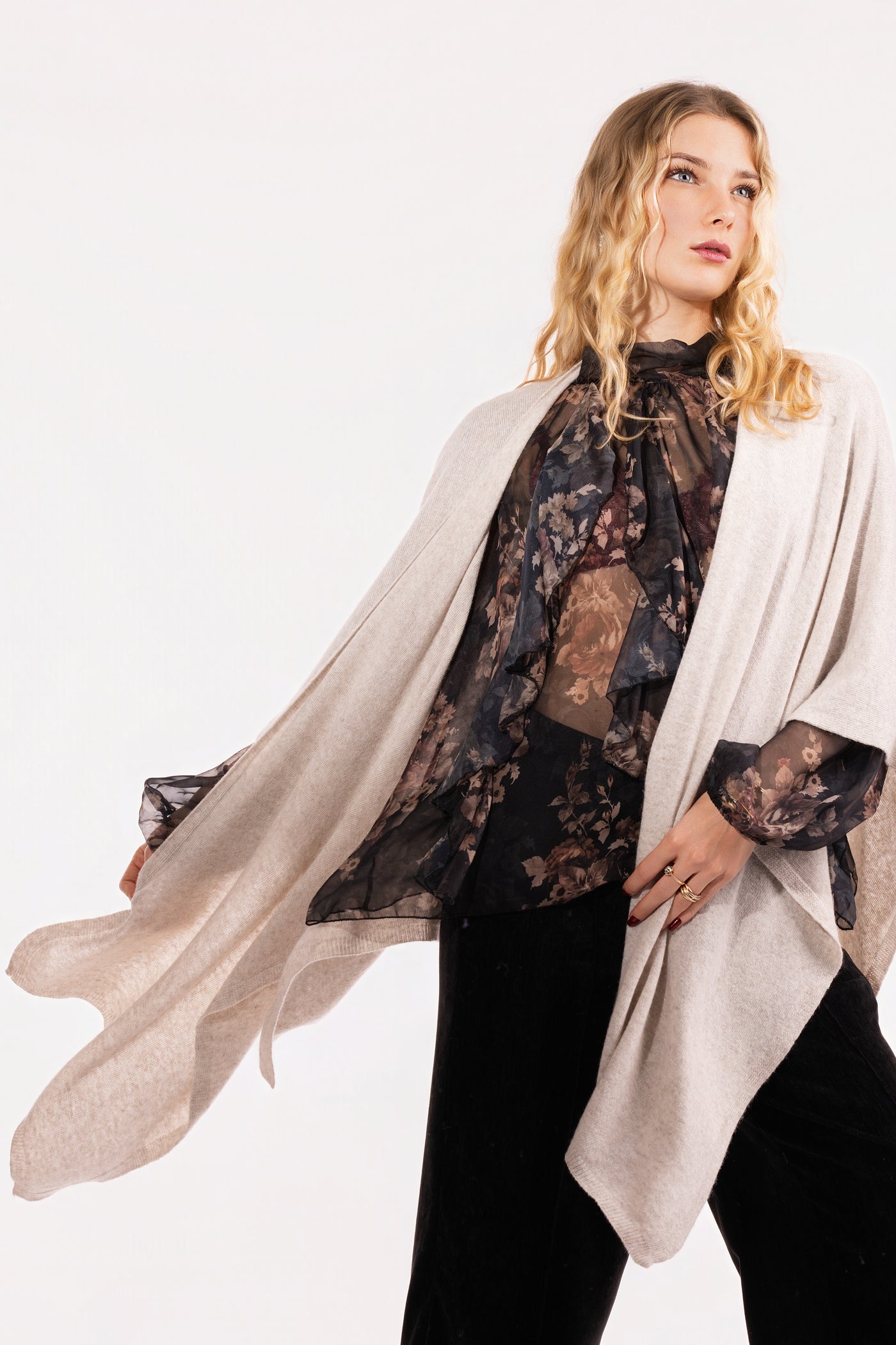 MERCOLY 25 Poncho