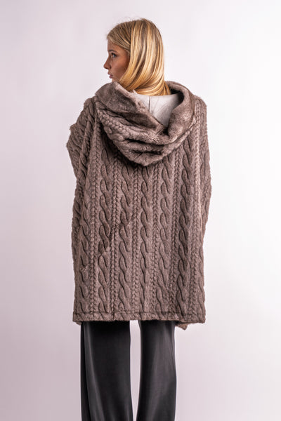 PERDITA 25 Poncho