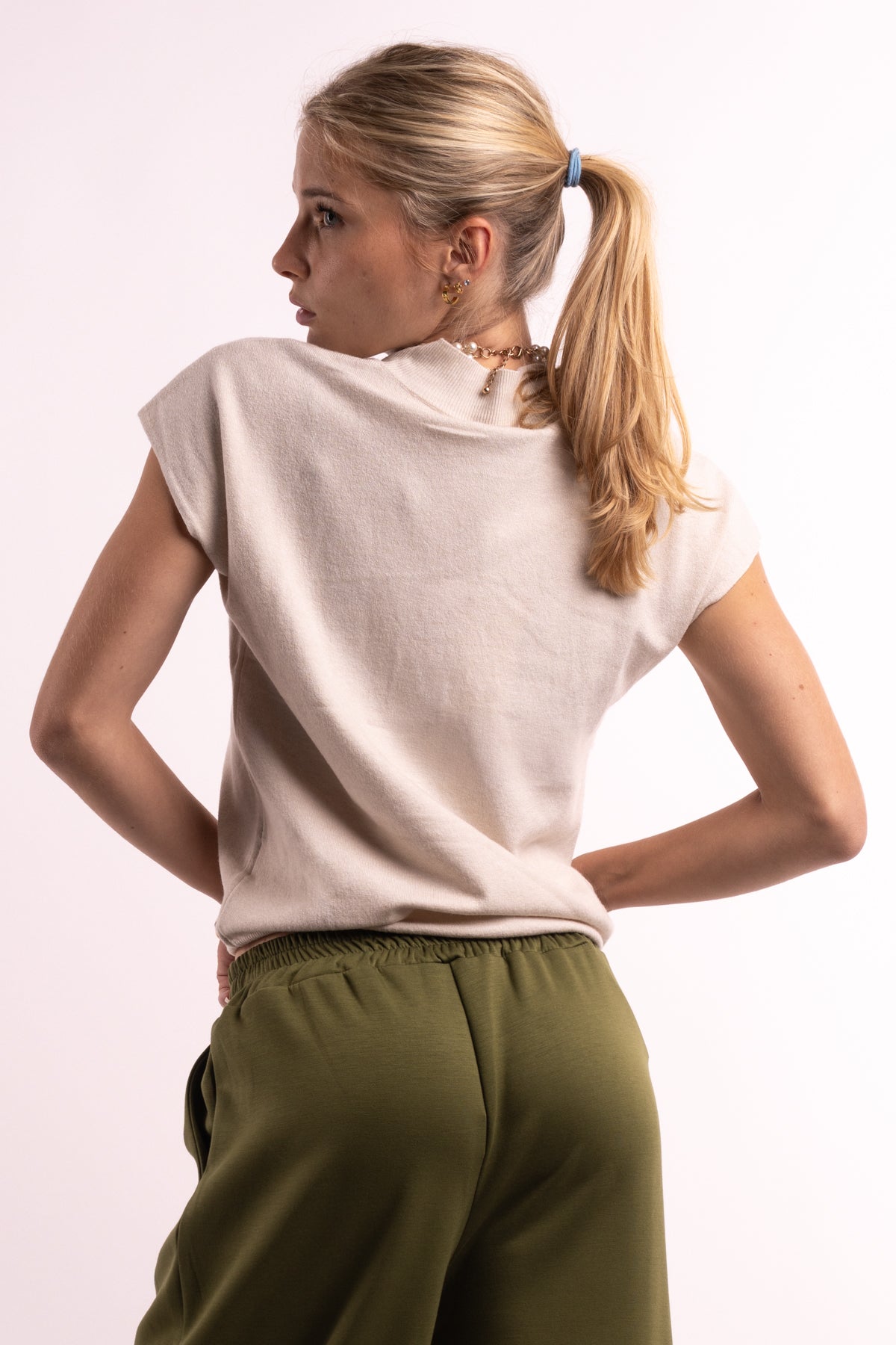 CAMILLA 25 Pulli