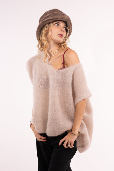 CHLOE 25 Hut