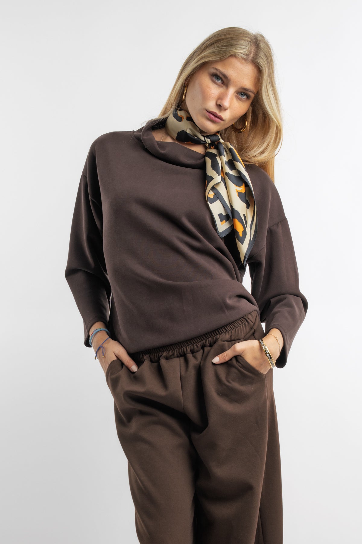 ELLEN 53 Sweater